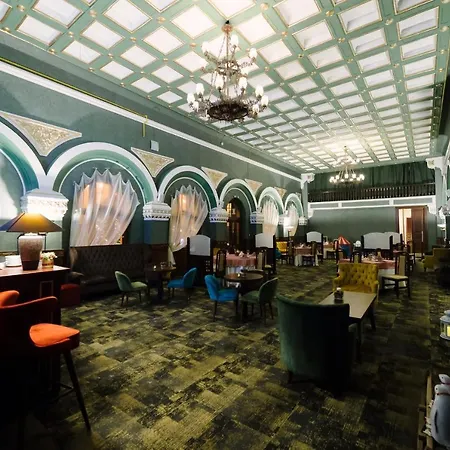 Hotel La Belle Epoque